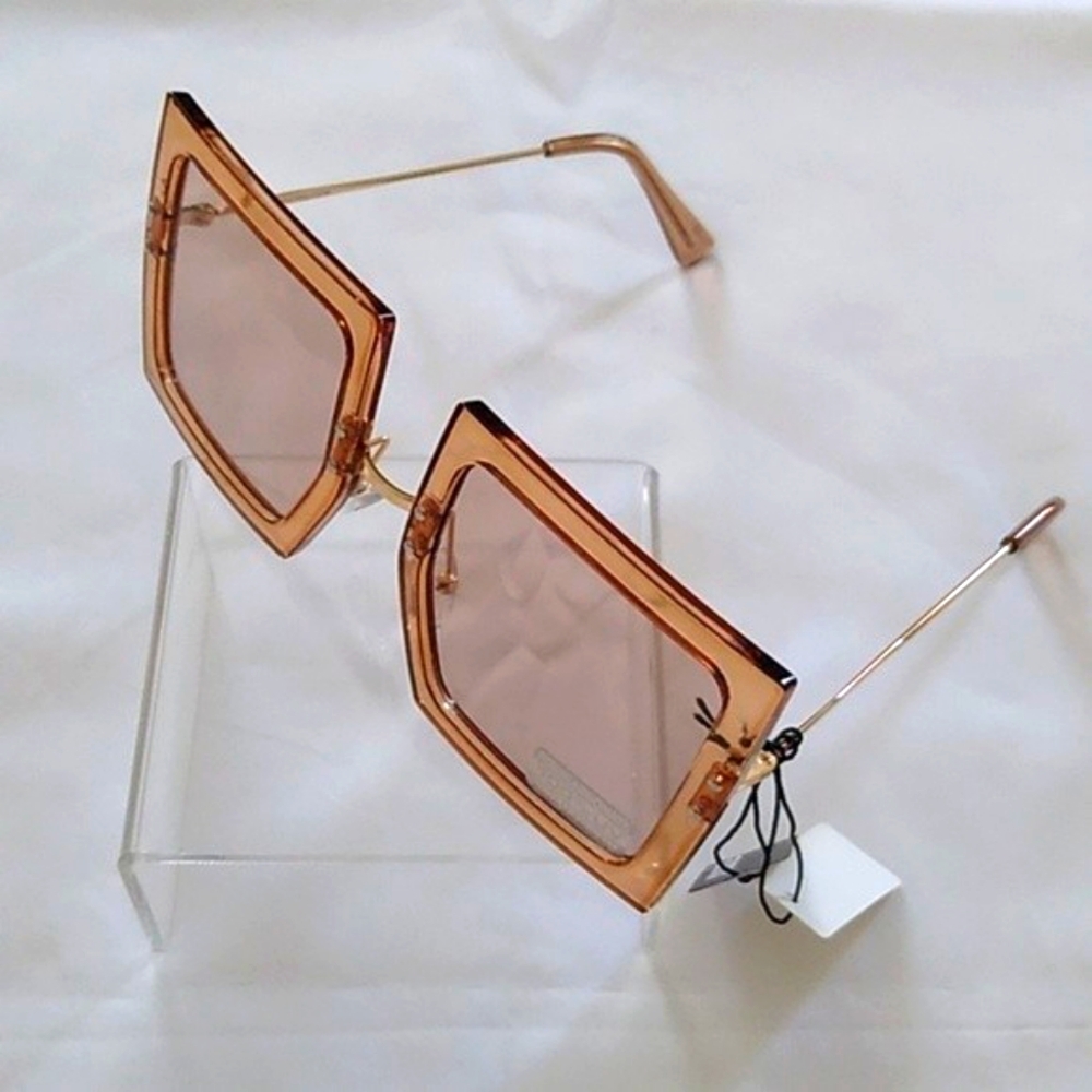 šSunglasses! - Picture 3 of 6